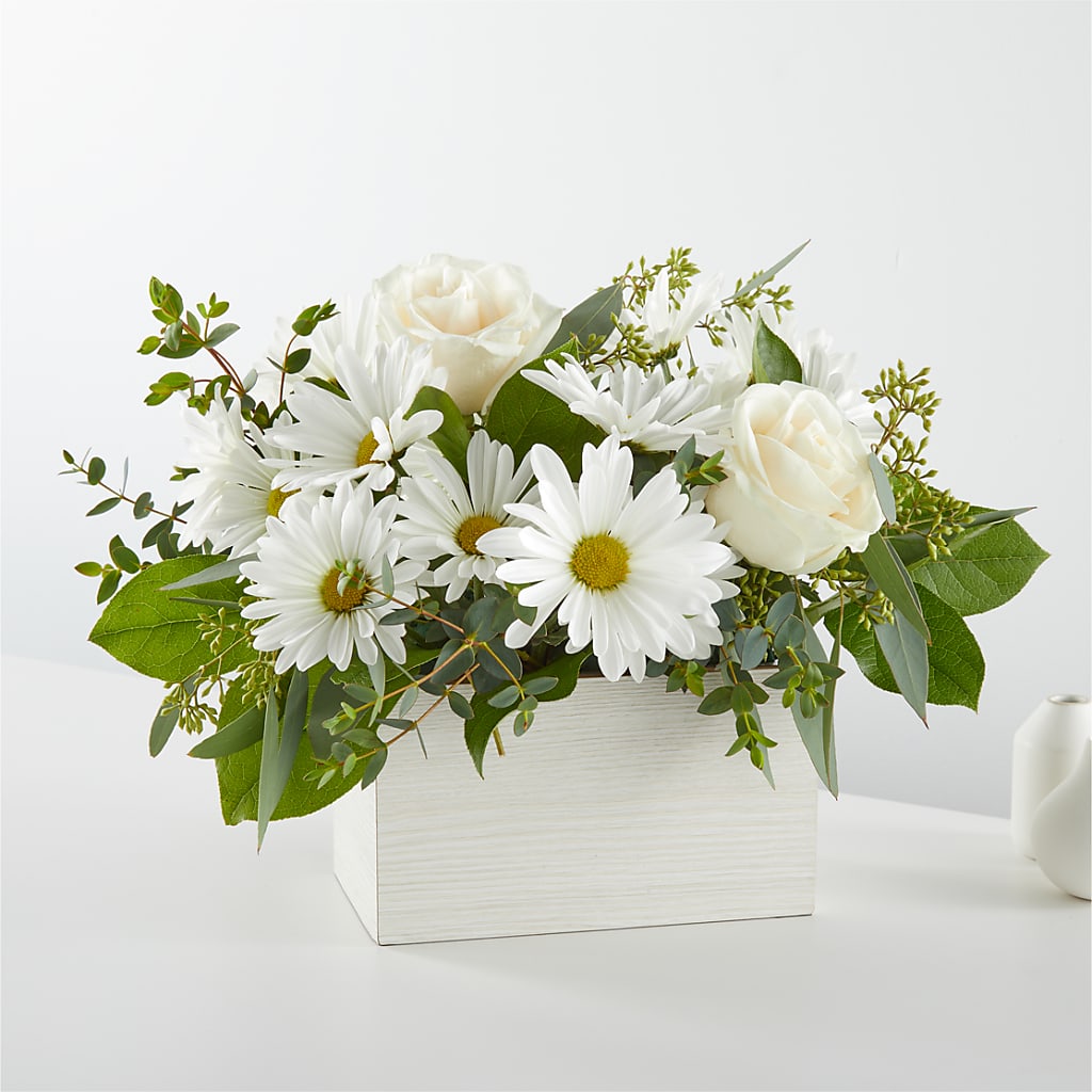 Fresh Linen Box Bouquet – Akd Florist, Santa Maria CA