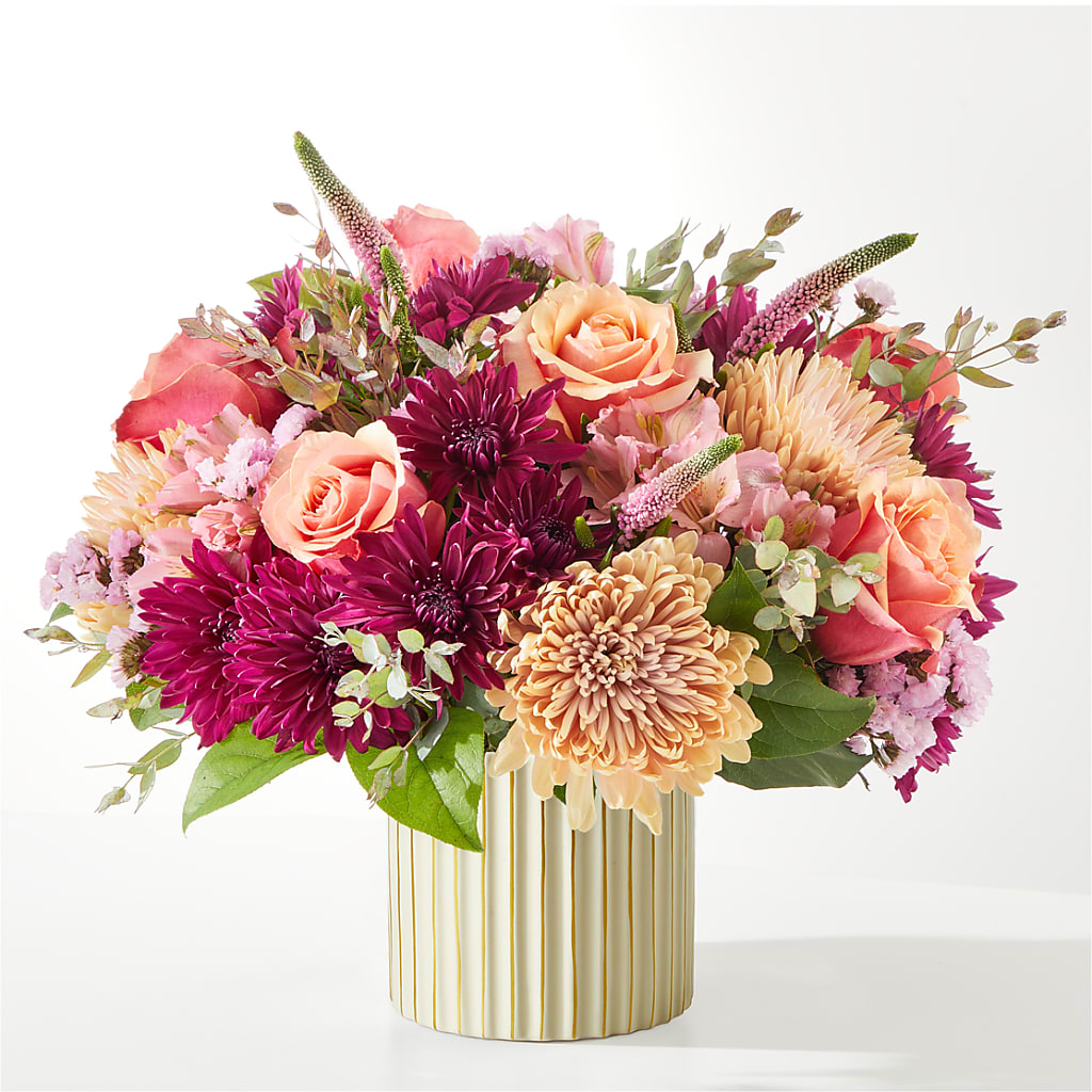 Berry Cobbler Bouquet with Ivory Vase – Akd Florist, Santa Maria CA