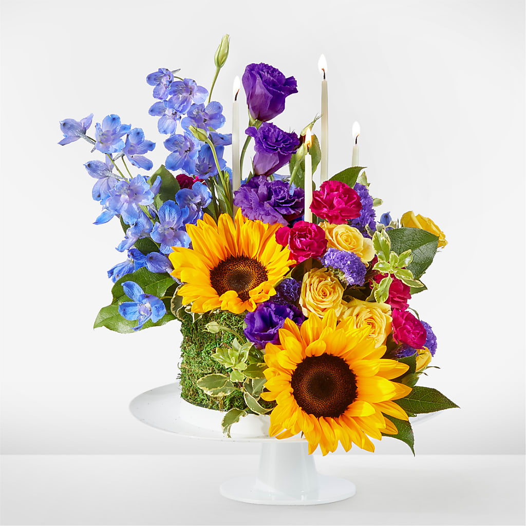 Star of the Day Floral Cake – Akd Florist, Santa Maria CA
