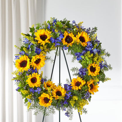 Bright Rays Wreath –  Akd Florist, Santa Maria CA