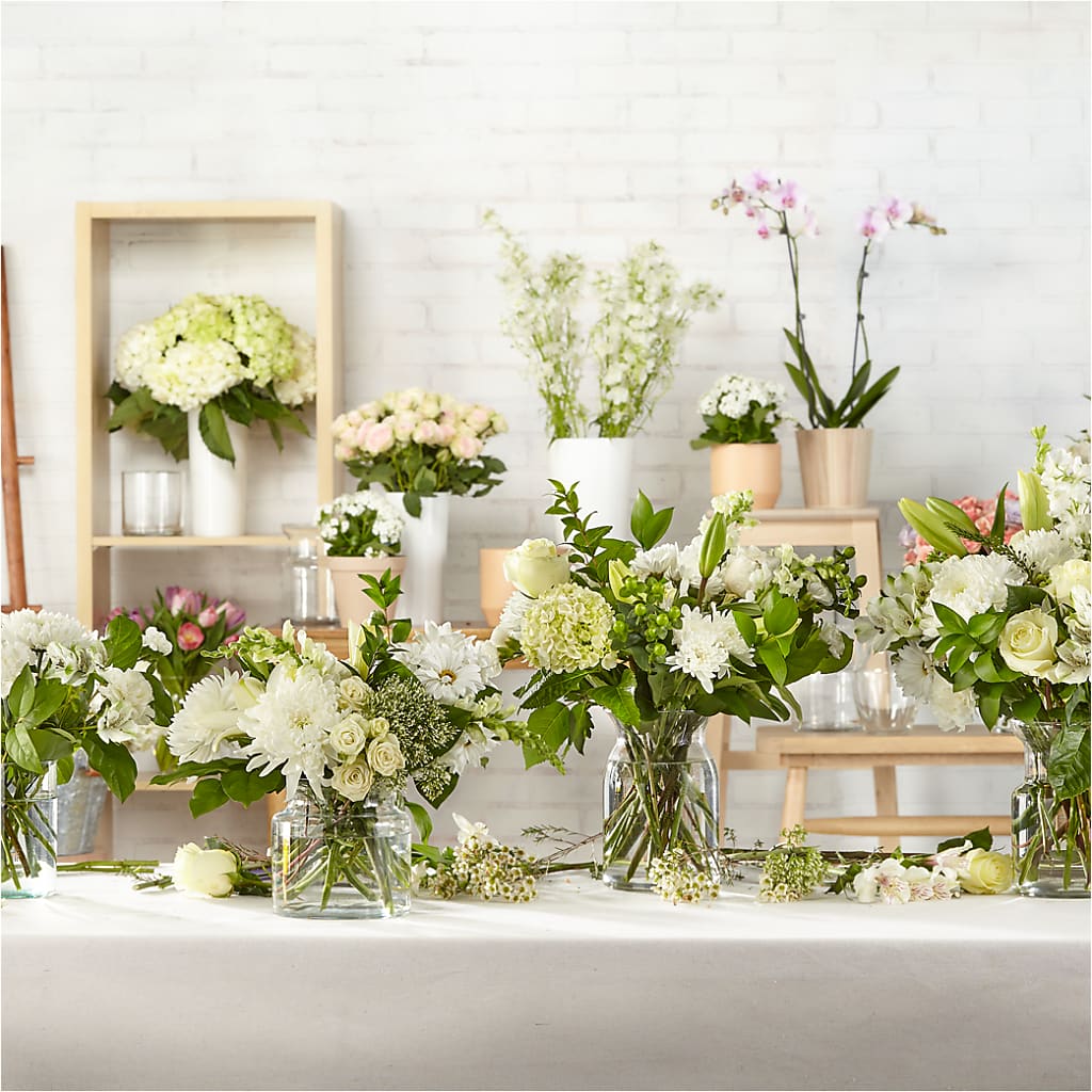 Classic Ivory – A Florist Original –  Akd Florist, Santa Maria CA