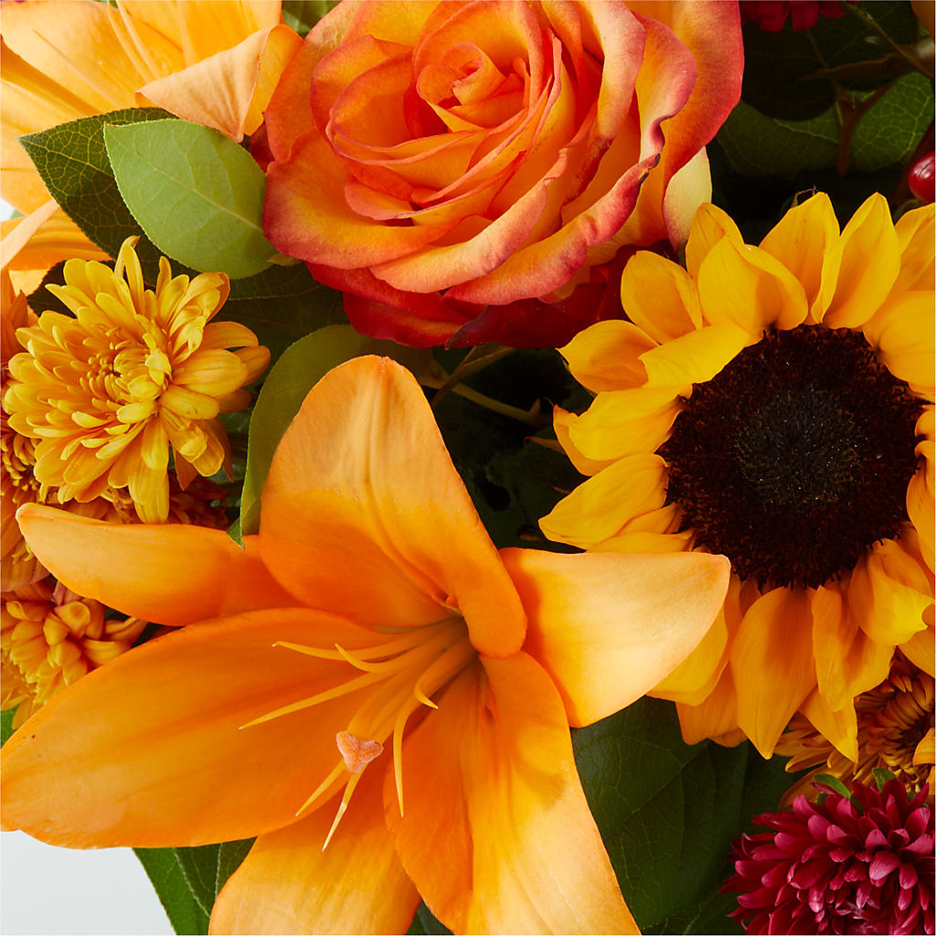 Grateful Centerpiece –  Akd Florist, Santa Maria CA